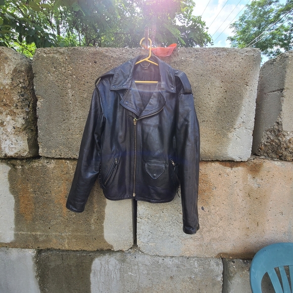 Champlain Leather Jacket - Picture 2 of 8
